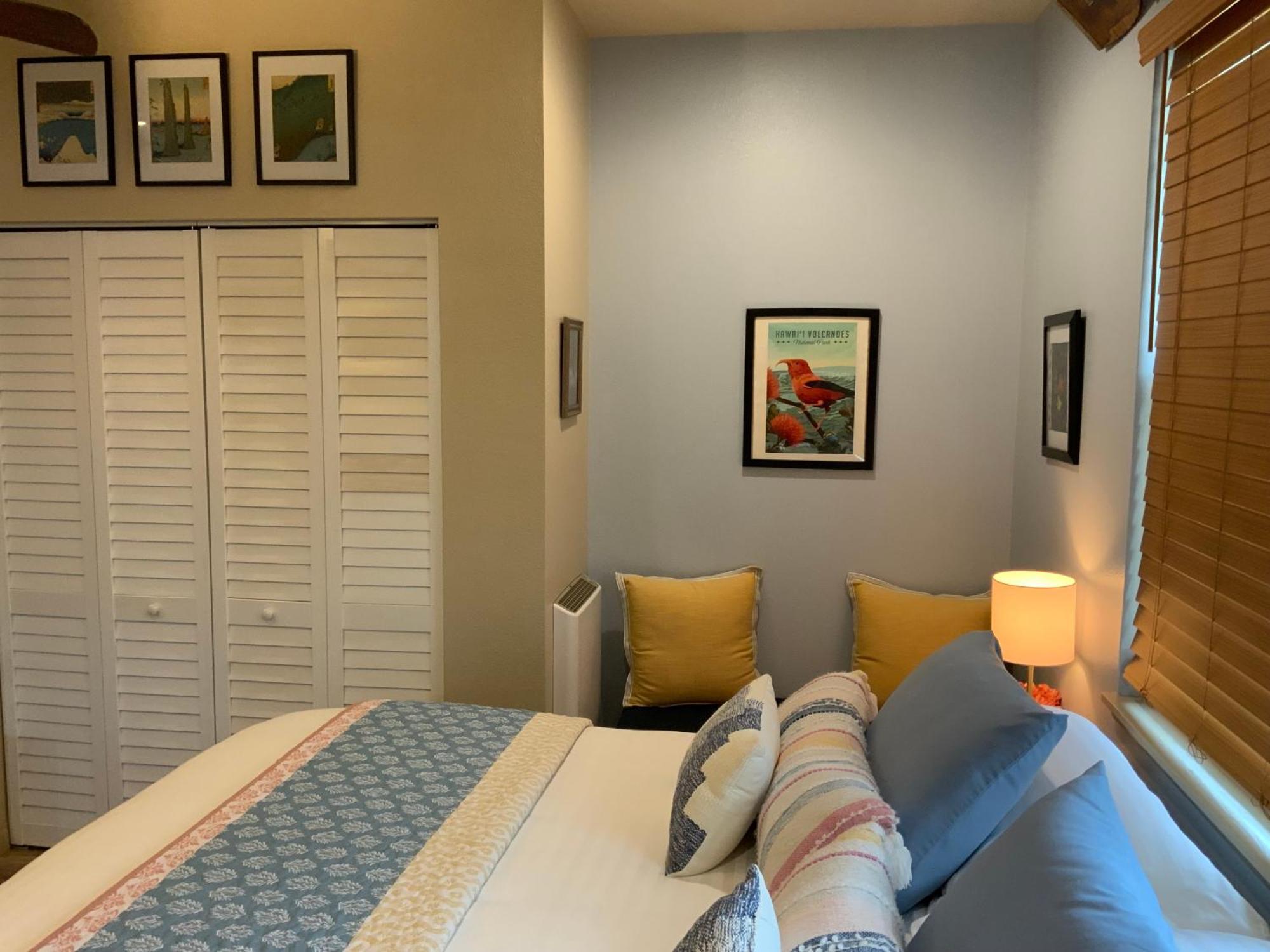 Kilauea House Bed & Breakfast